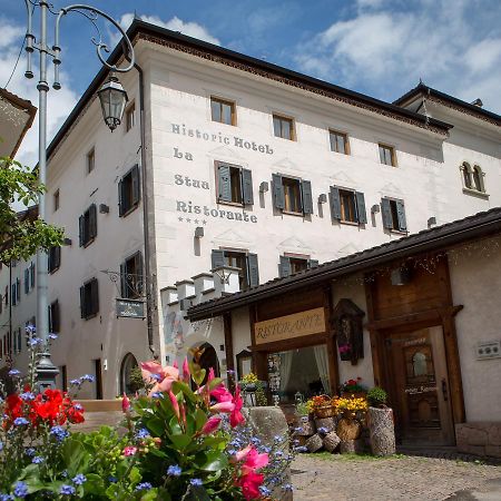 Historic Hotel Ristorante La Stua Кавалезе Екстериор снимка